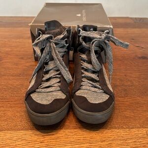 Stella McCartney for adidas high top discosura hiker size 9